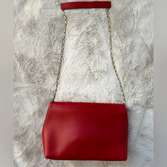 Oscar de la renta red purse - Picture 3 of 4